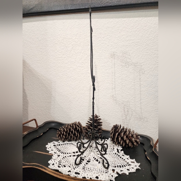 Twisted Wire Picture Frame/Card Holder - Picture 2 of 5